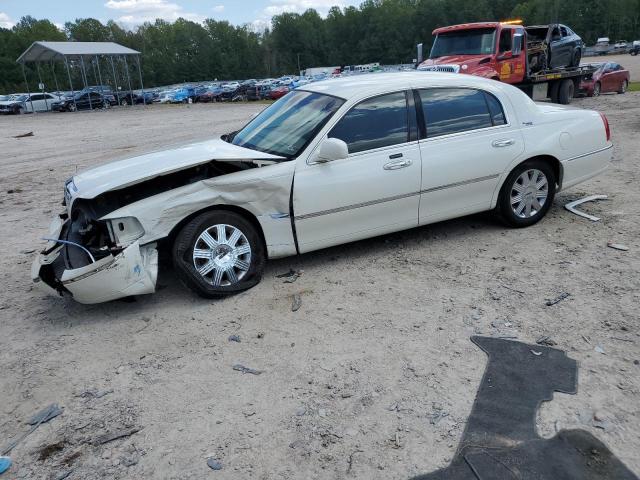 lincoln town car s 2005 1lnhm82w25y665025