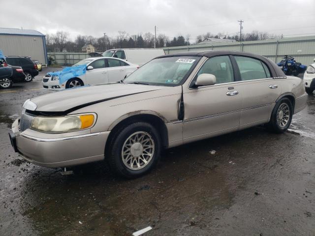 lincoln towncar 2001 1lnhm82w31y608794