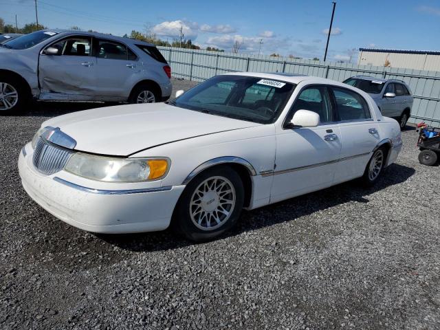 lincoln town car s 2001 1lnhm82w51y704037