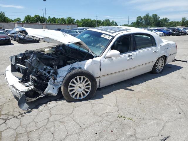 lincoln towncar 2003 1lnhm82w53y611571