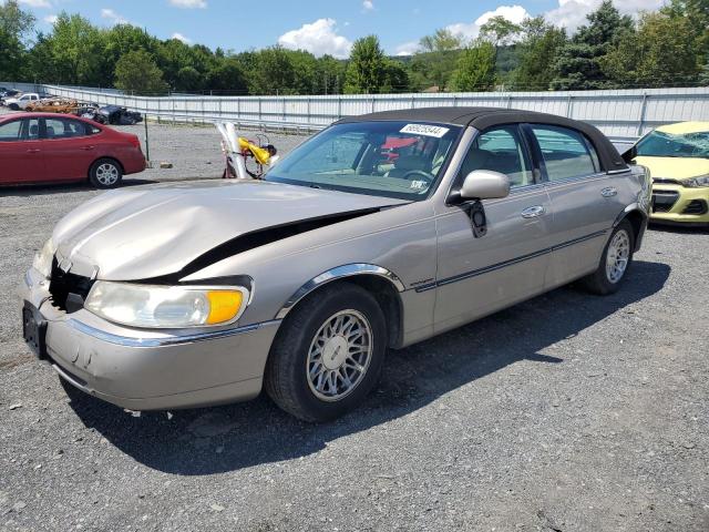 lincoln towncar 1999 1lnhm82w6xy621869