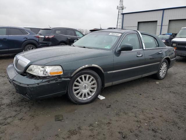 lincoln towncar 2003 1lnhm82w83y600886