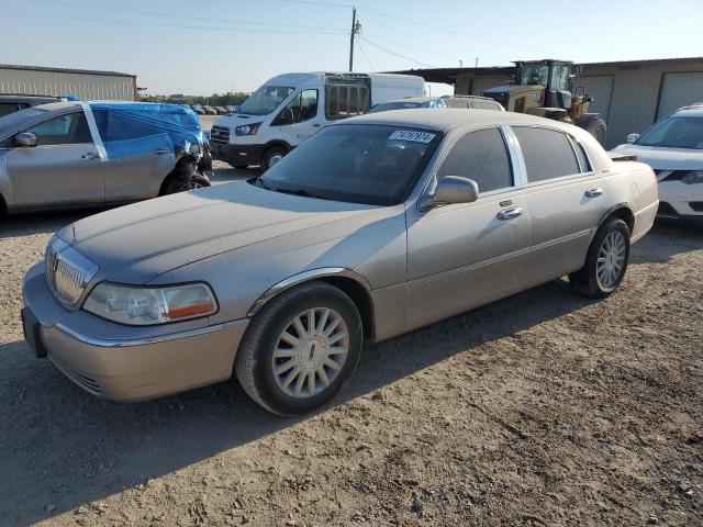 lincoln town car s 2003 1lnhm82wx3y671782