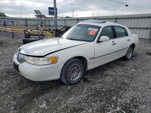 lincoln towncar 2000 1lnhm83w1yy918161