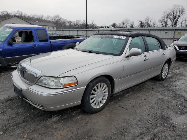 lincoln towncar 2004 1lnhm83w24y619448