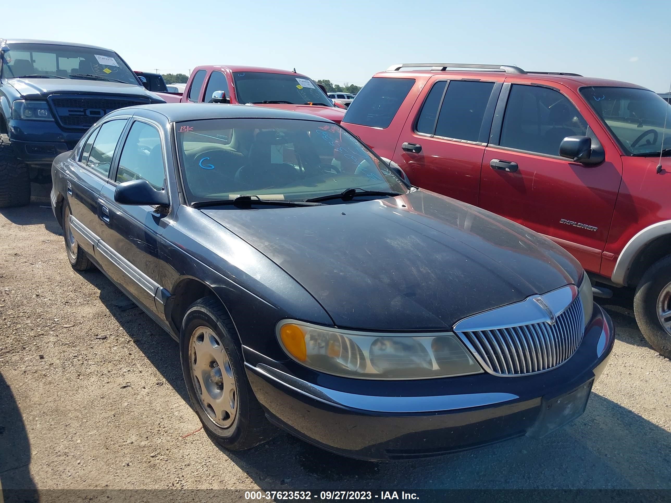 lincoln continental 1999 1lnhm97v3xy655323