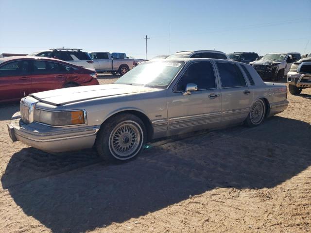 lincoln town car e 1992 1lnlm81w7ny729474