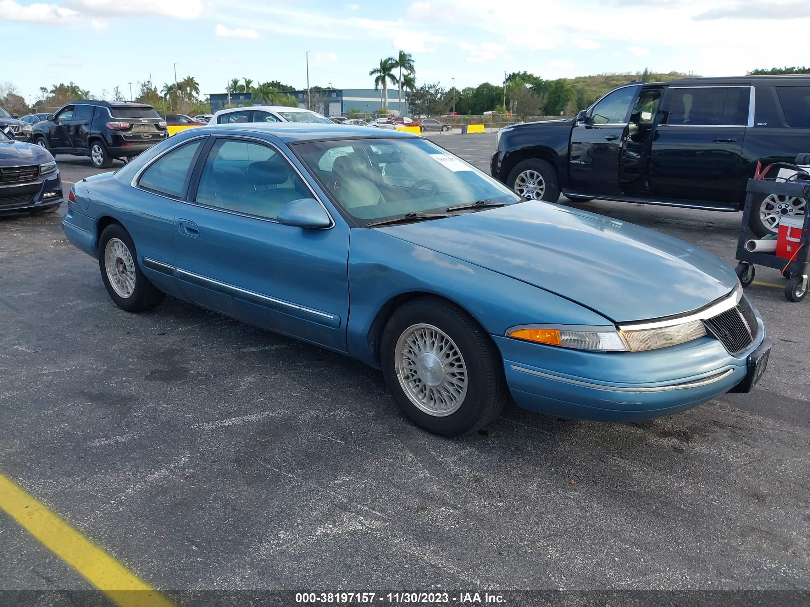 lincoln mark viii 1993 1lnlm91v8py688711