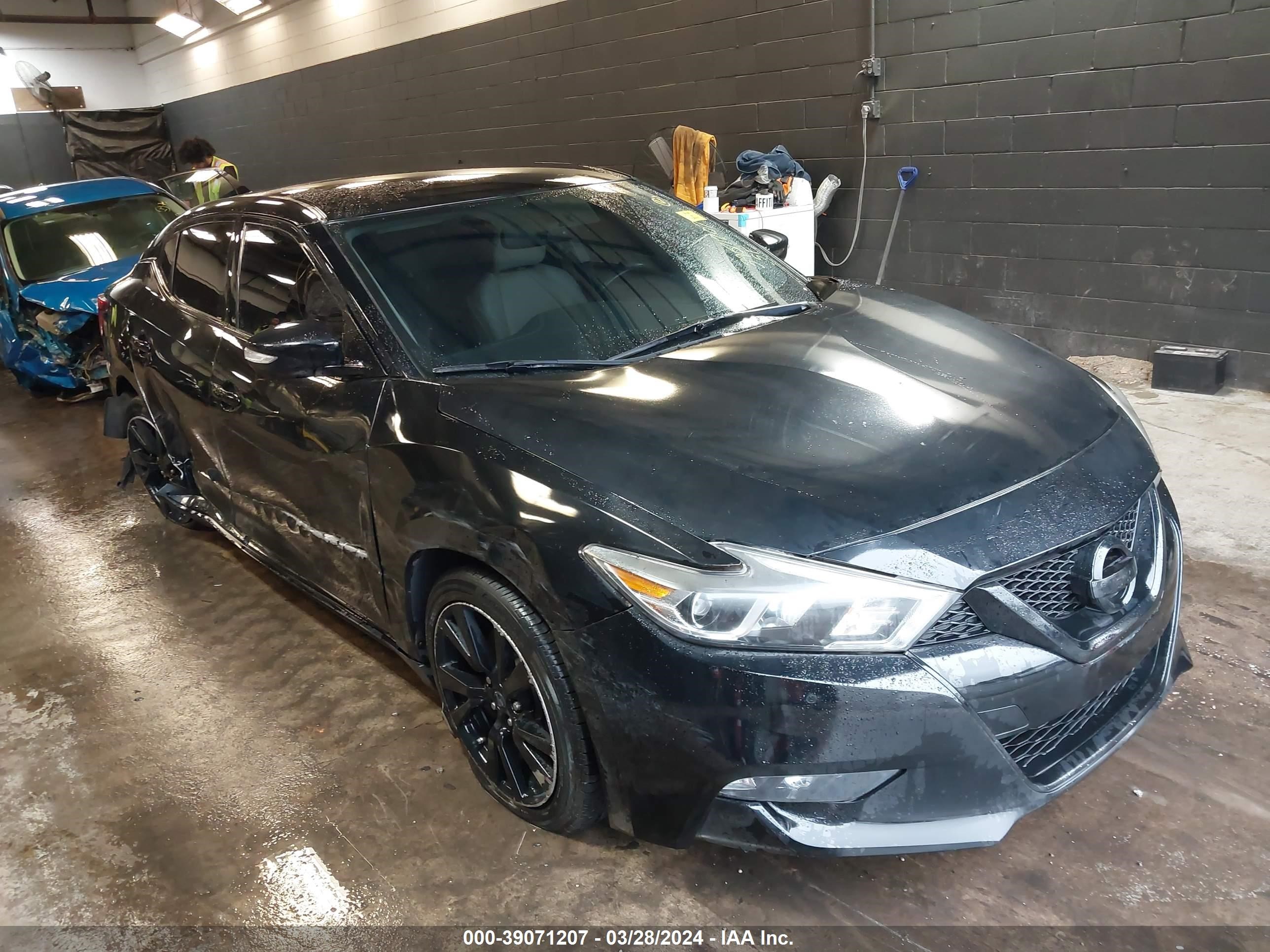 nissan maxima 2018 1n4aa6ap4jc406482