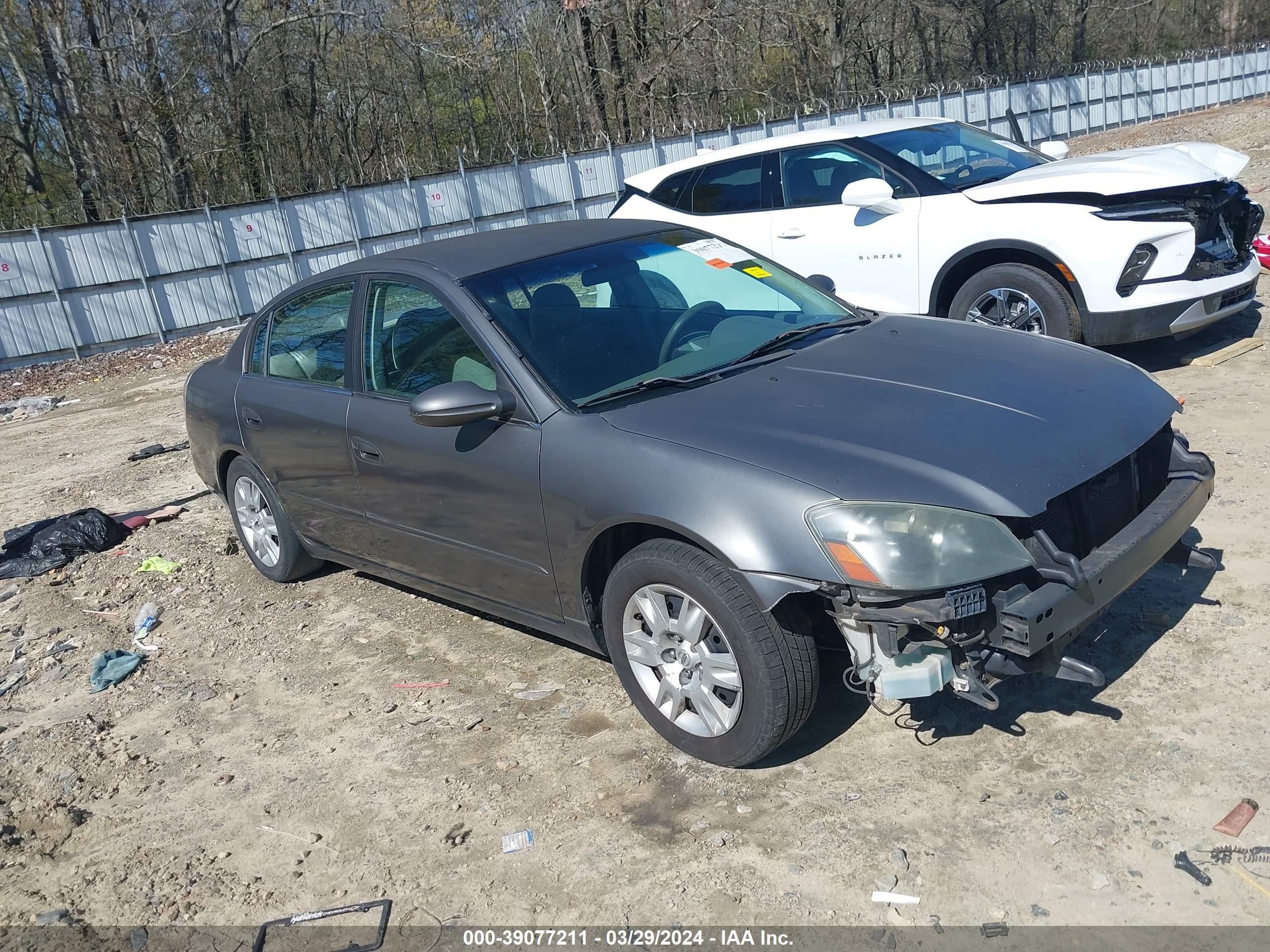 nissan altima 2005 1n4al11d05c390516