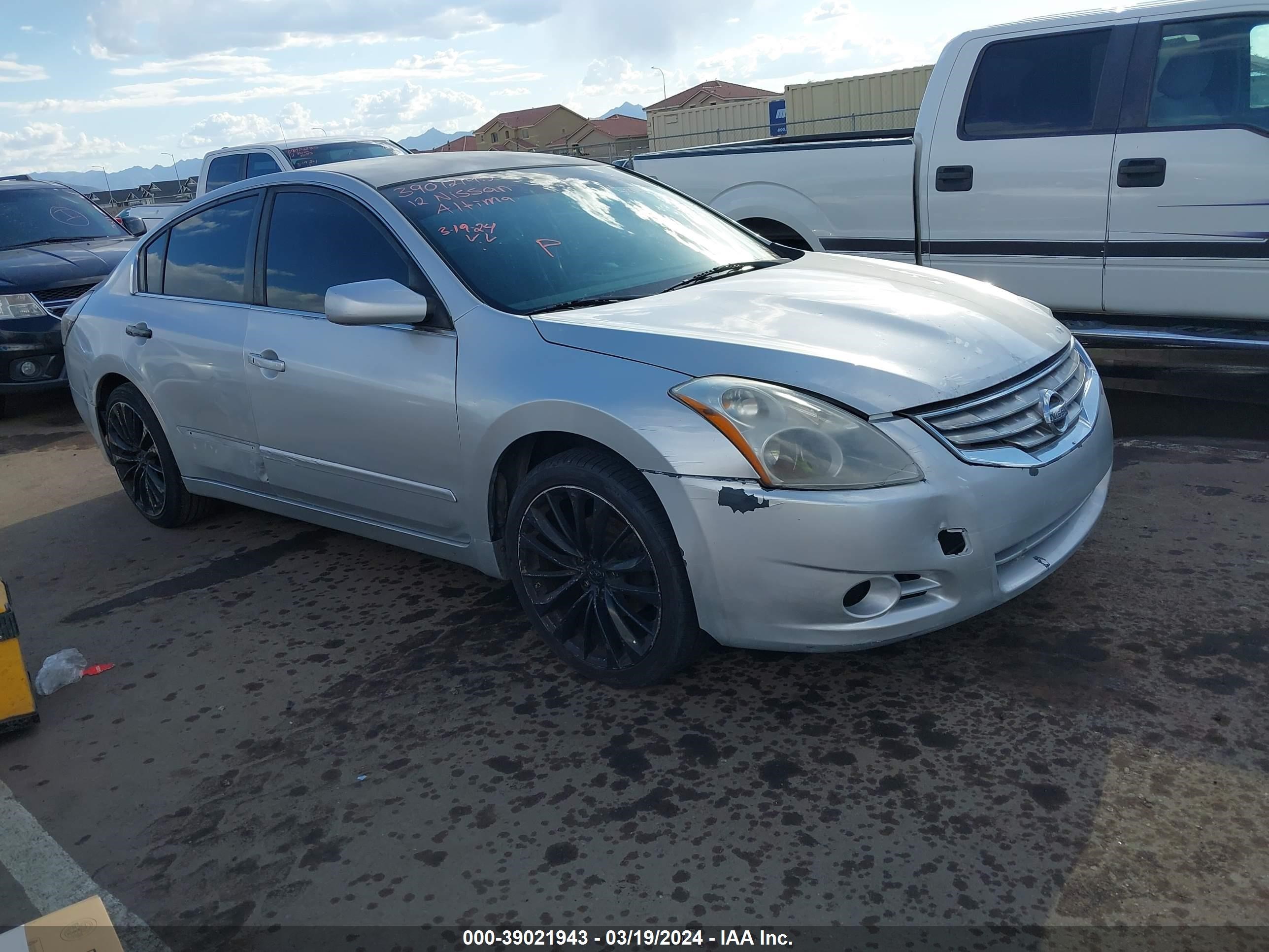 nissan altima 2005 1n4al11d15c143182