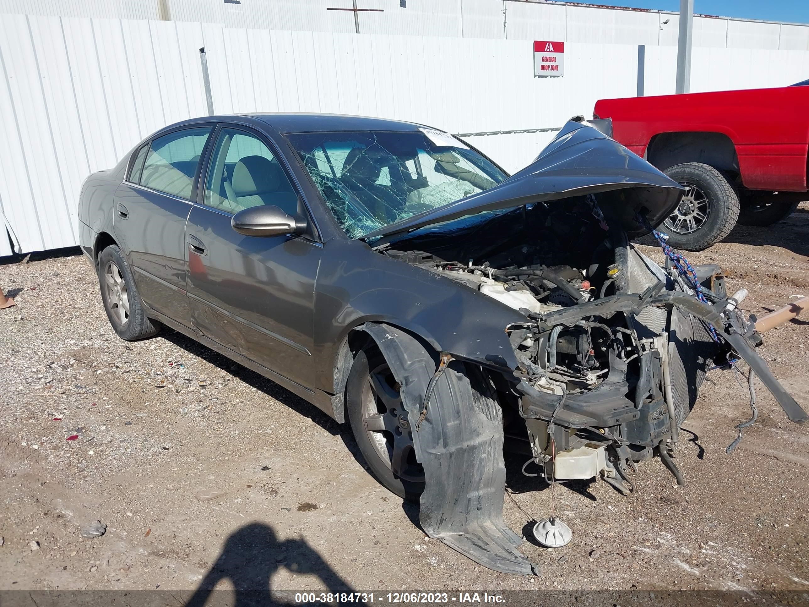 nissan altima 2005 1n4al11d65n423328