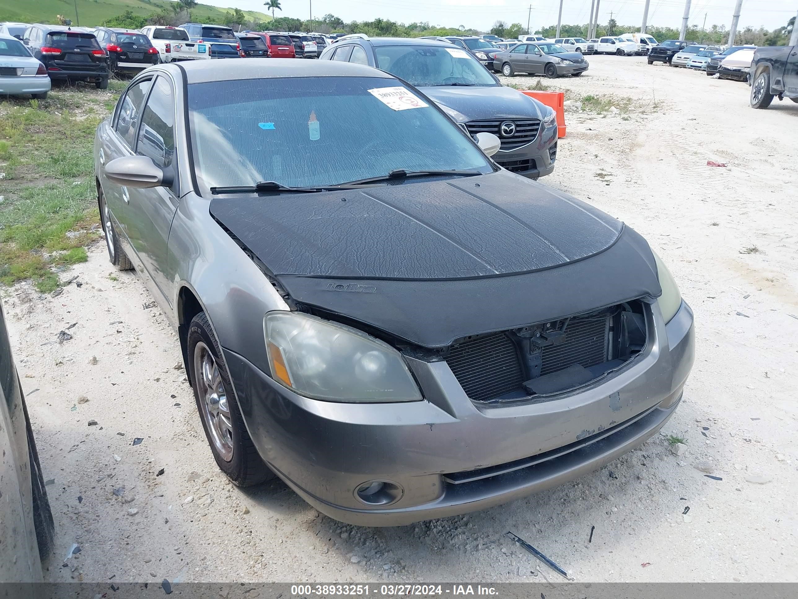 nissan altima 2005 1n4al11d75c174503