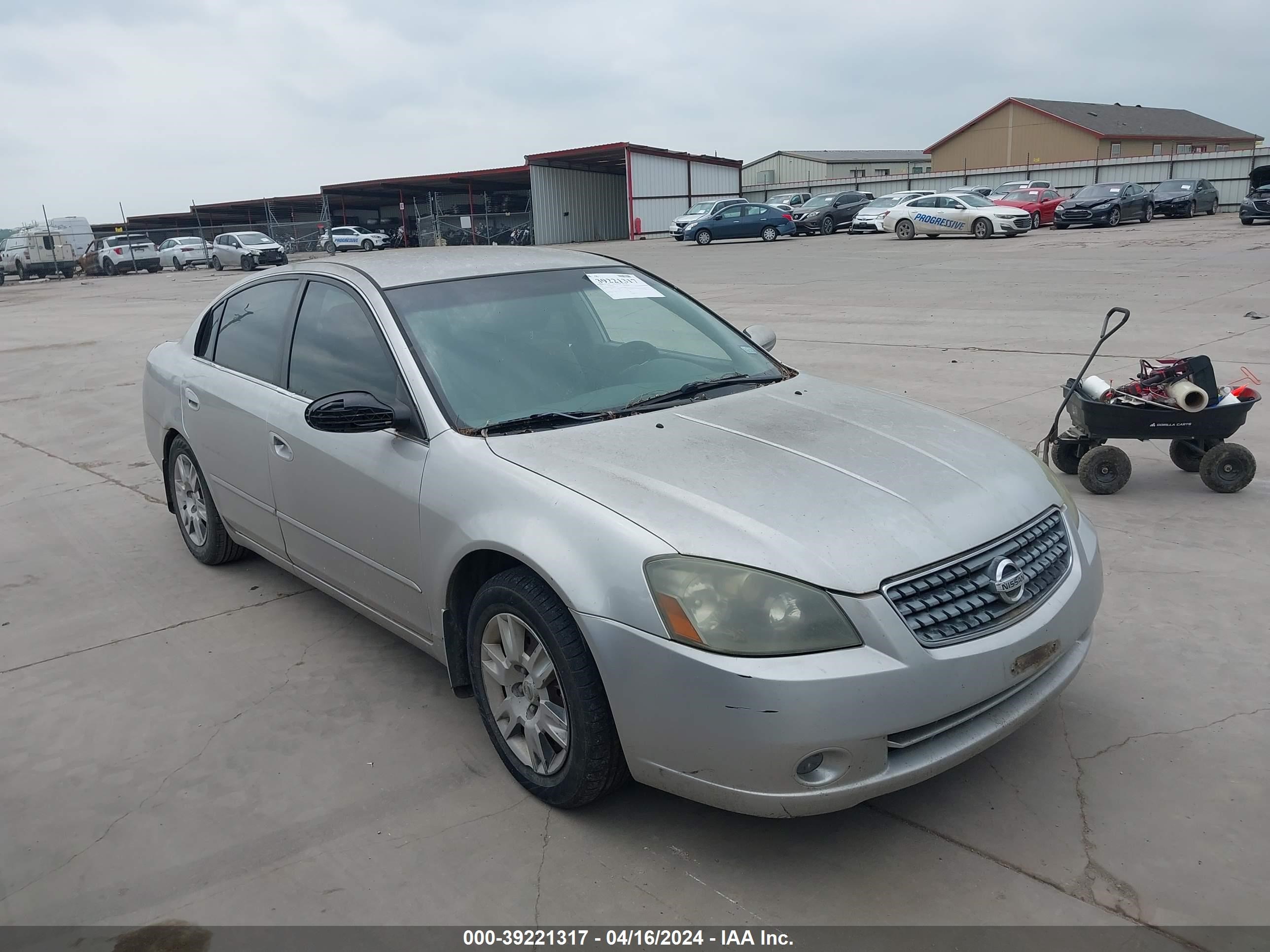 nissan altima 2005 1n4al11d75n909243