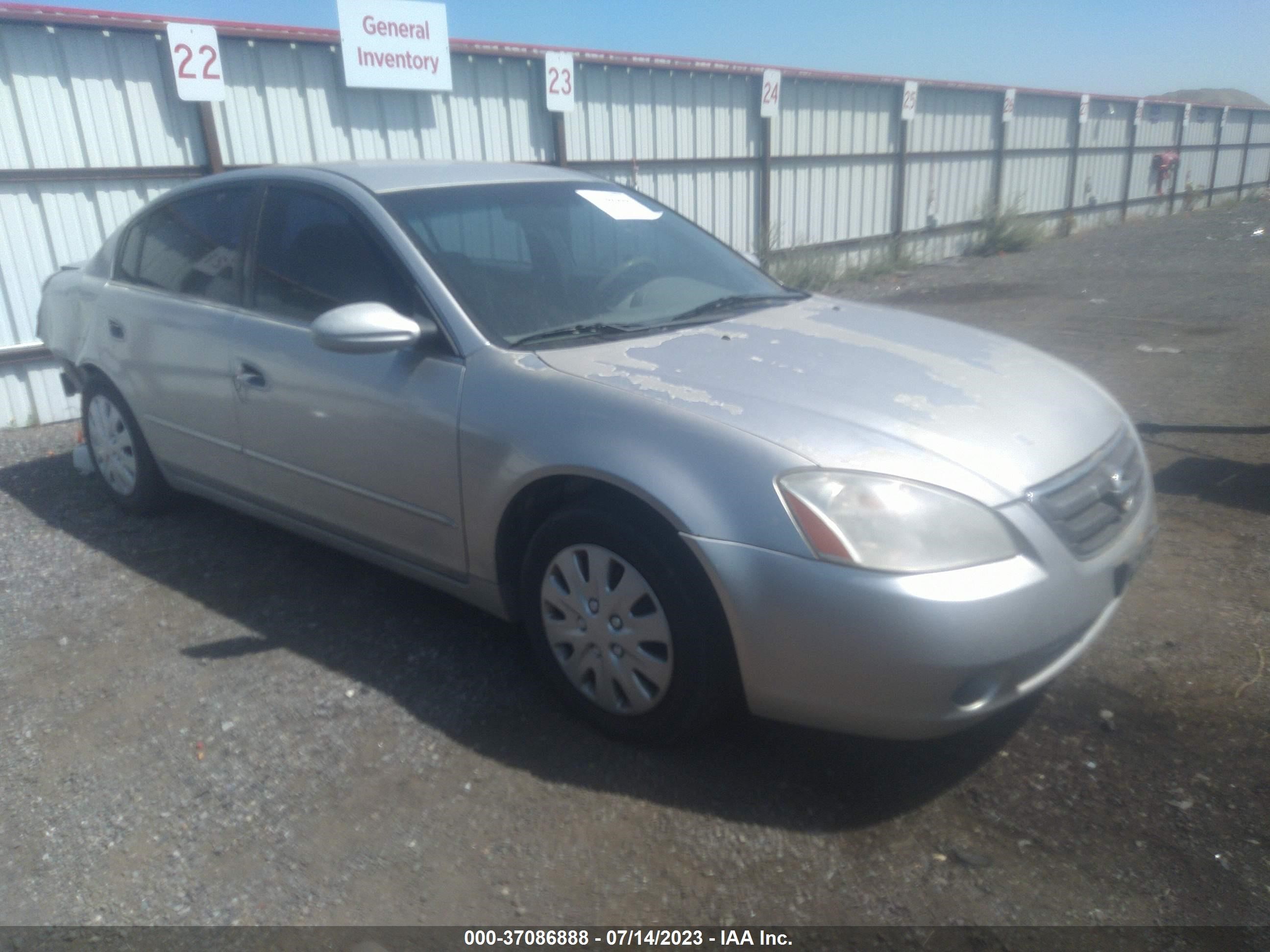 nissan altima 2003 1n4al11d83c274381