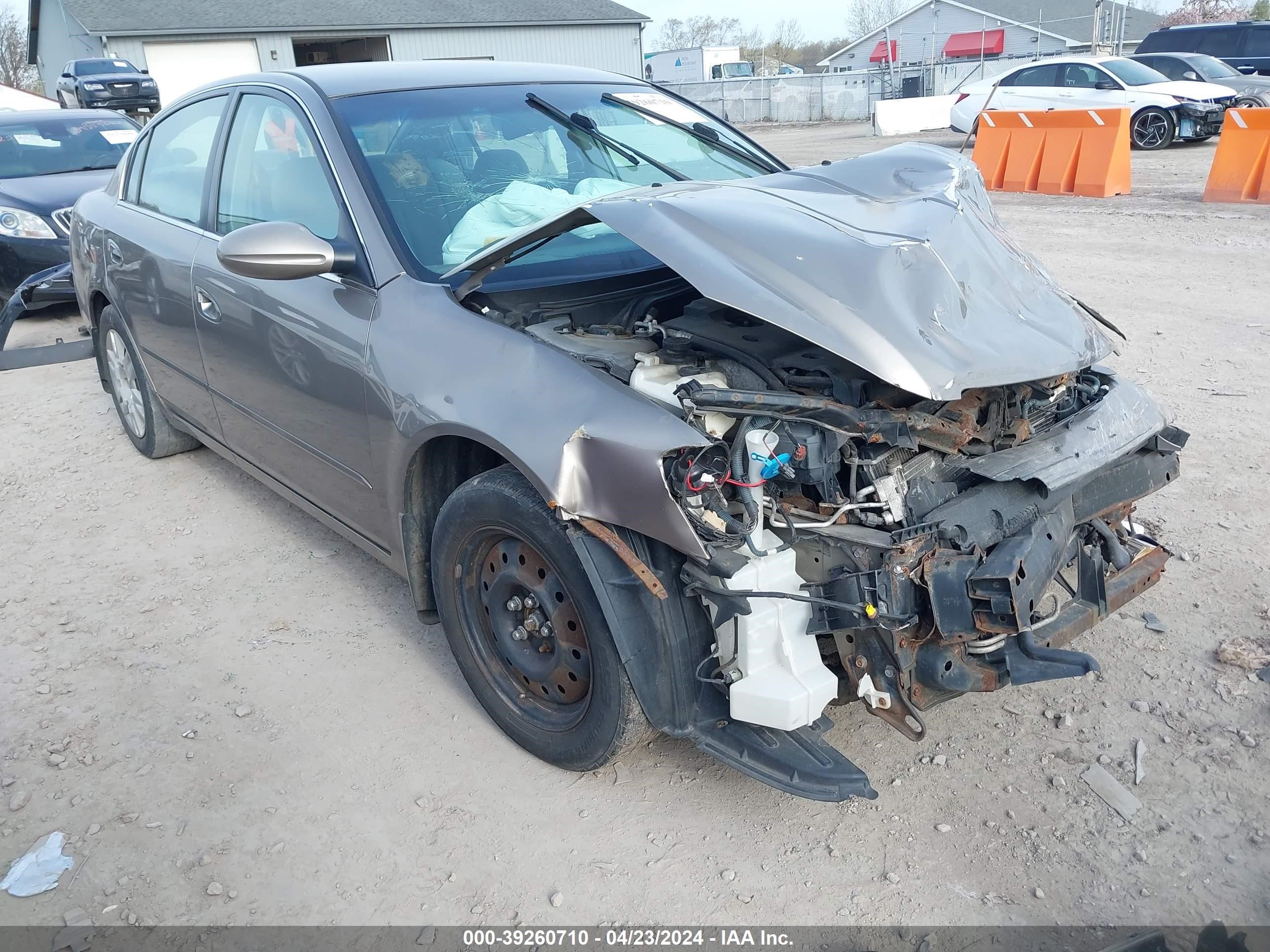 nissan altima 2005 1n4al11d85c231940