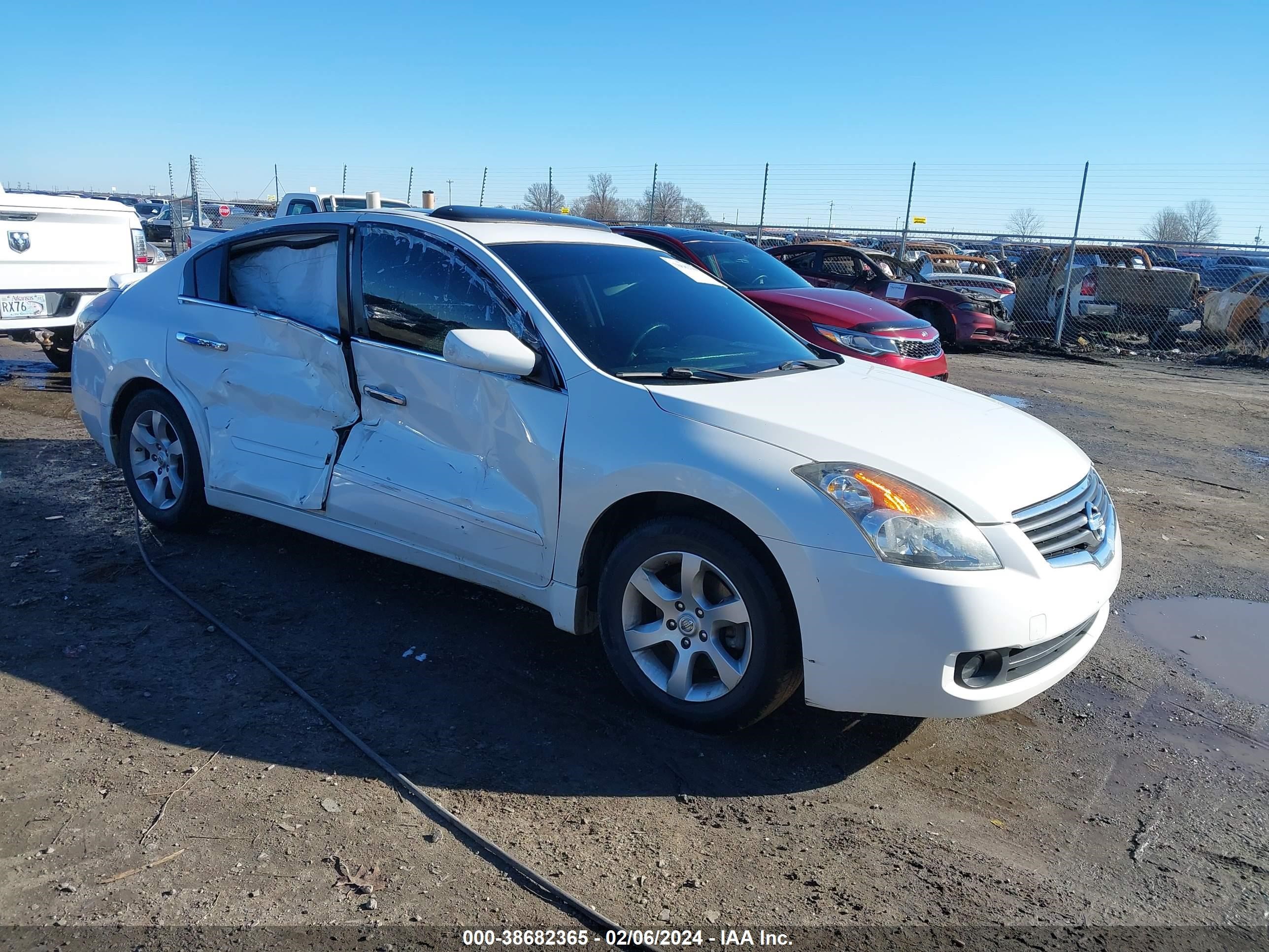 nissan altima 2008 1n4al21e08n516770