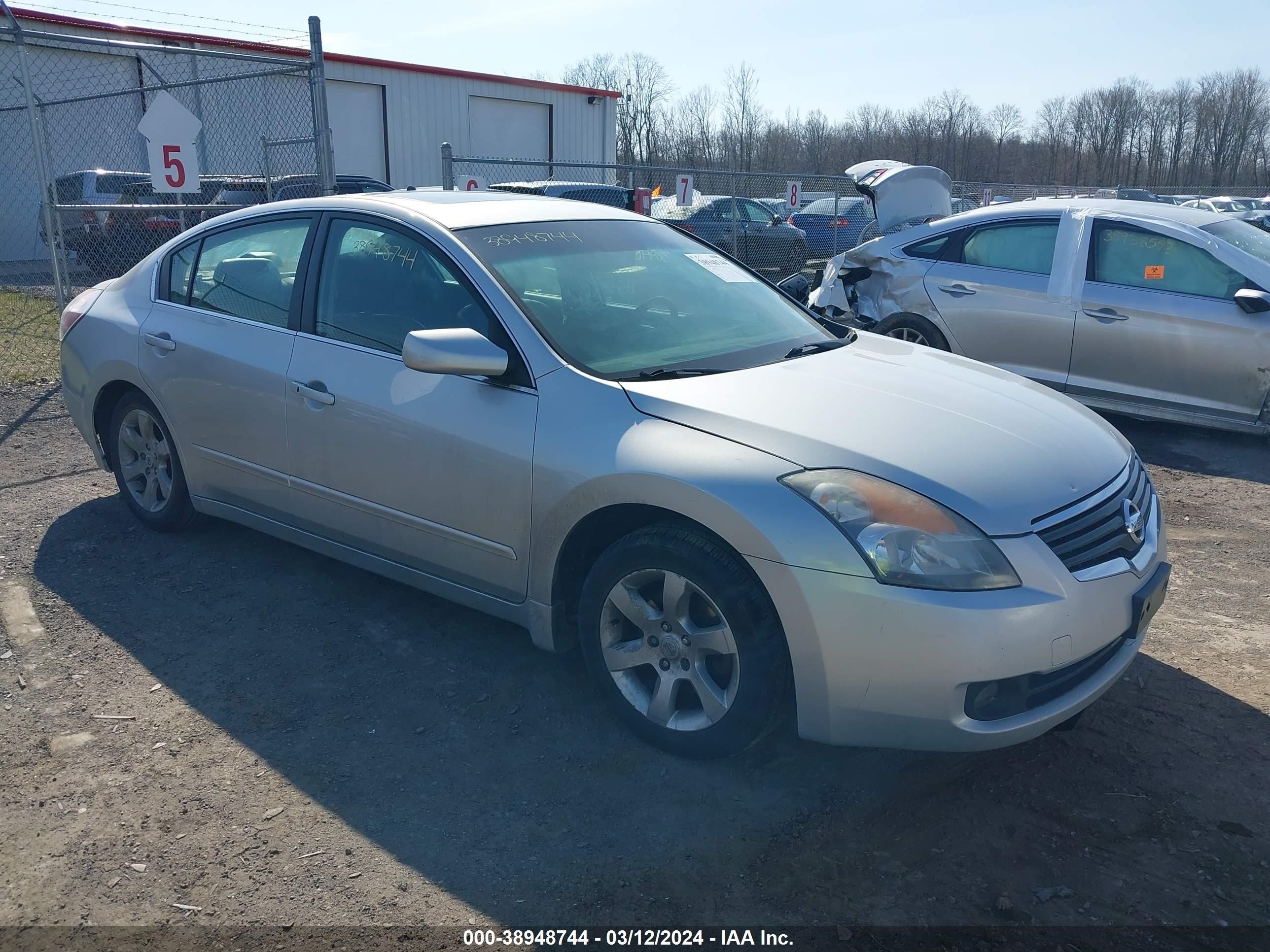 nissan altima 2009 1n4al21e19n500966