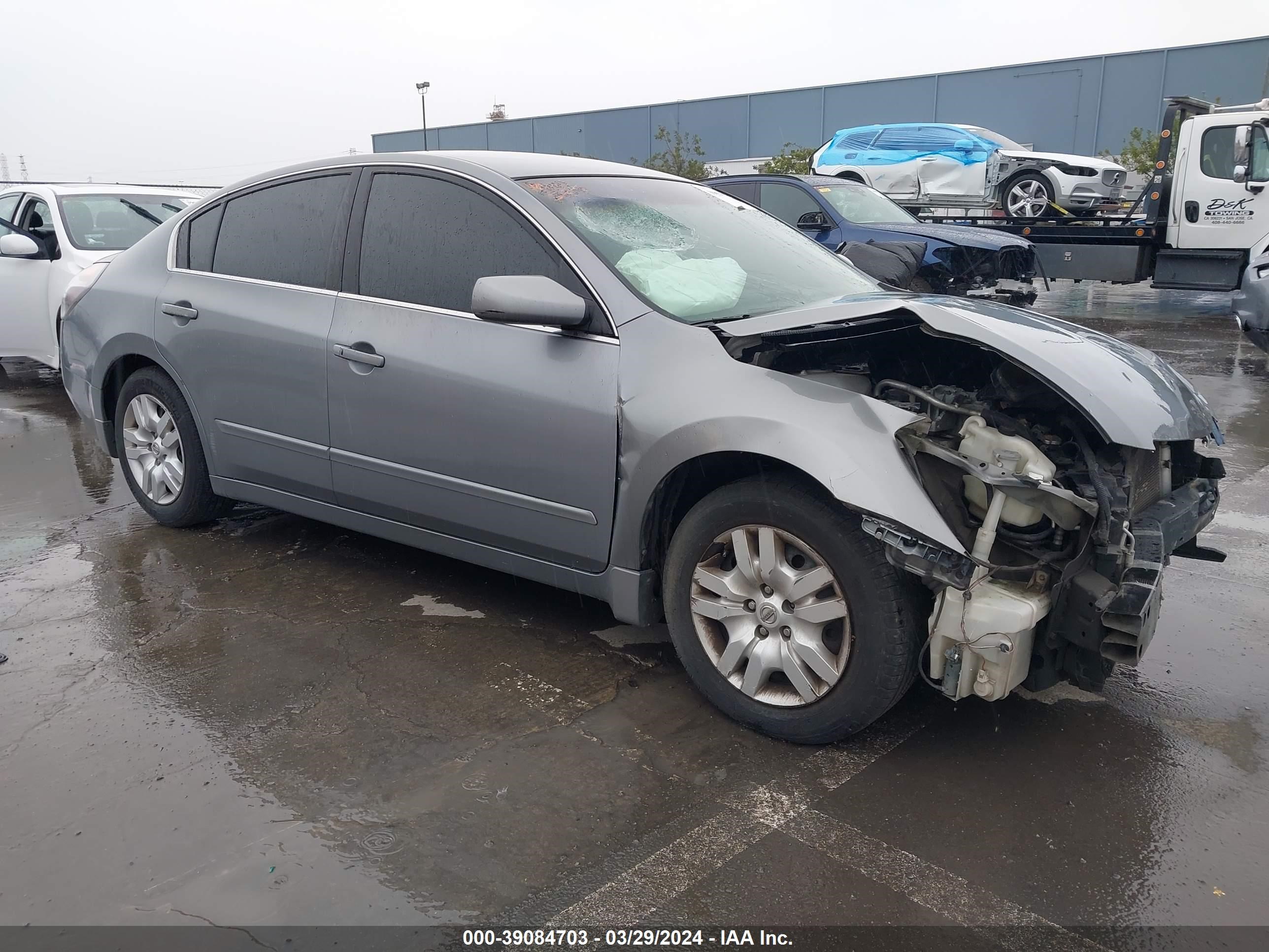 nissan altima 2009 1n4al21e69n556546