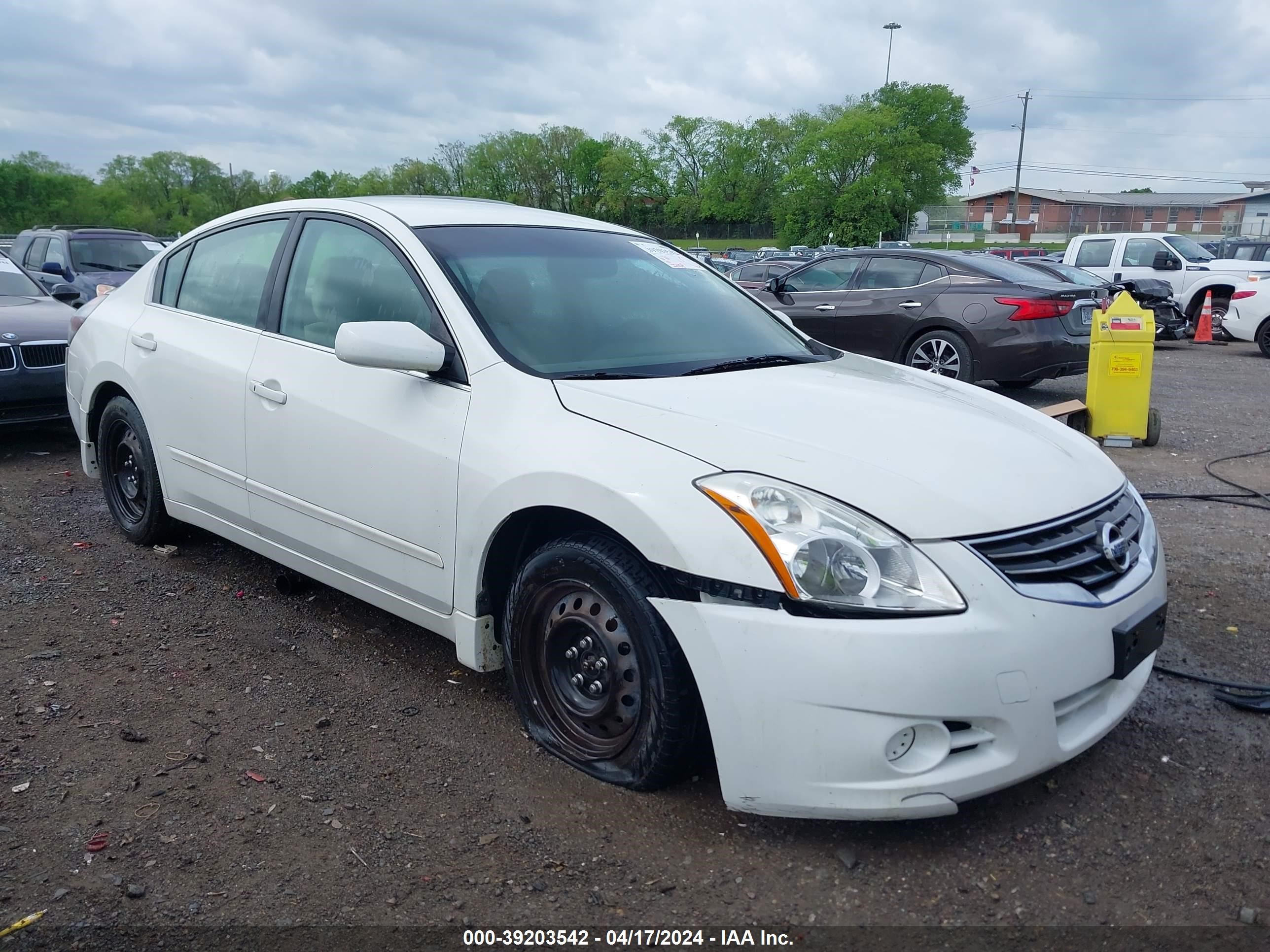 nissan altima 2012 1n4al2ap1cc118666