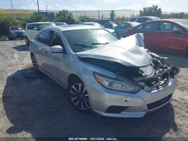 nissan altima 2017 1n4al3ap0hc184588