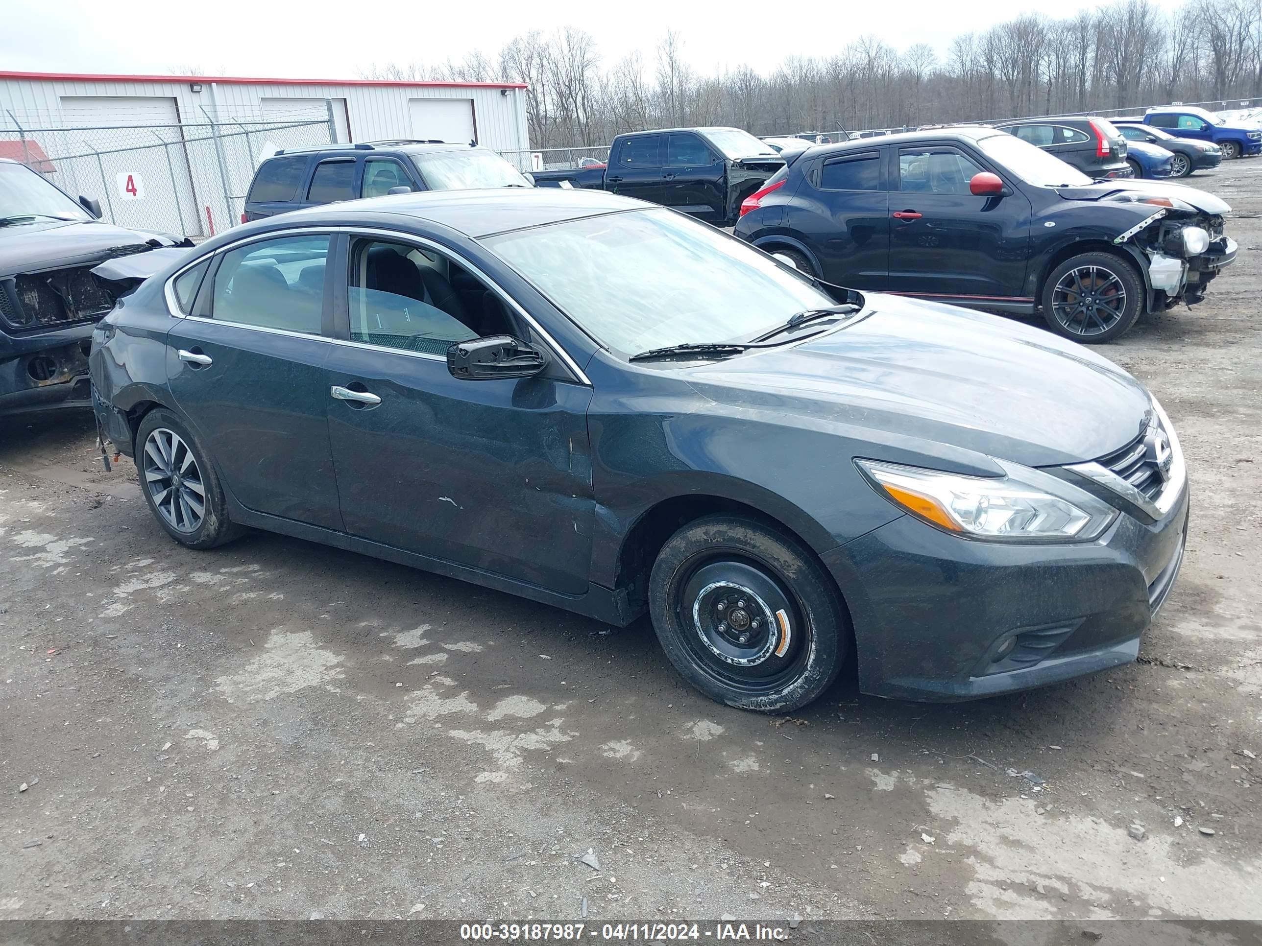 nissan altima 2017 1n4al3ap0hc224426