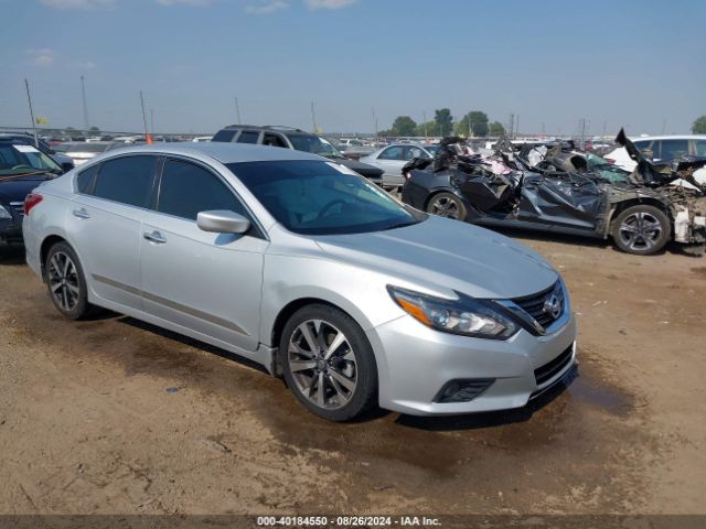 nissan altima 2017 1n4al3ap0hn305656