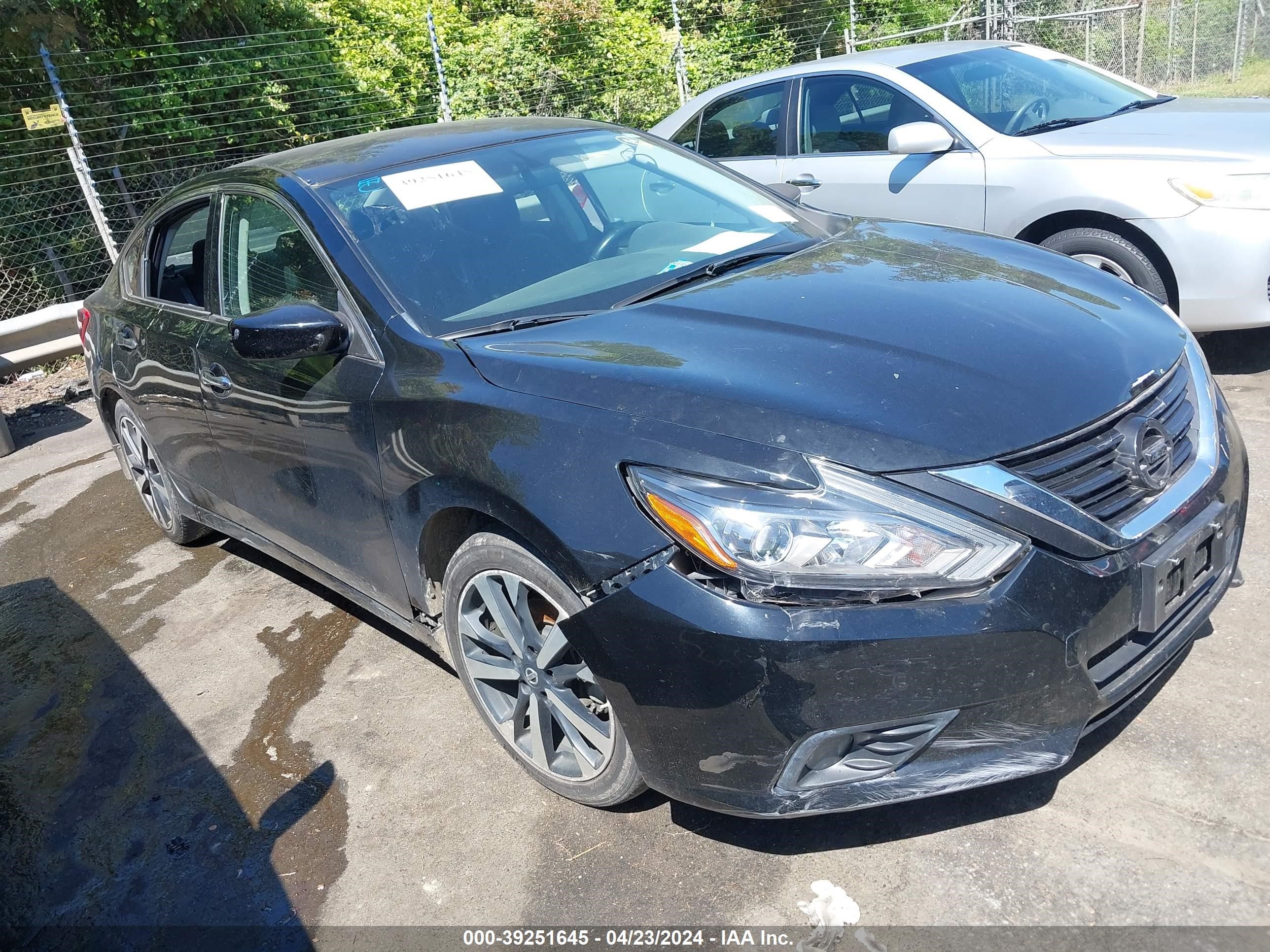 nissan altima 2018 1n4al3ap0jc281134