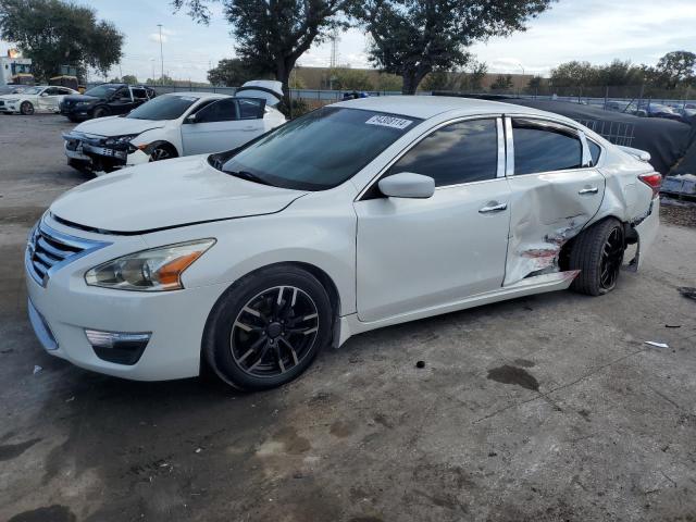 nissan altima 2.5 2014 1n4al3ap1ec182649