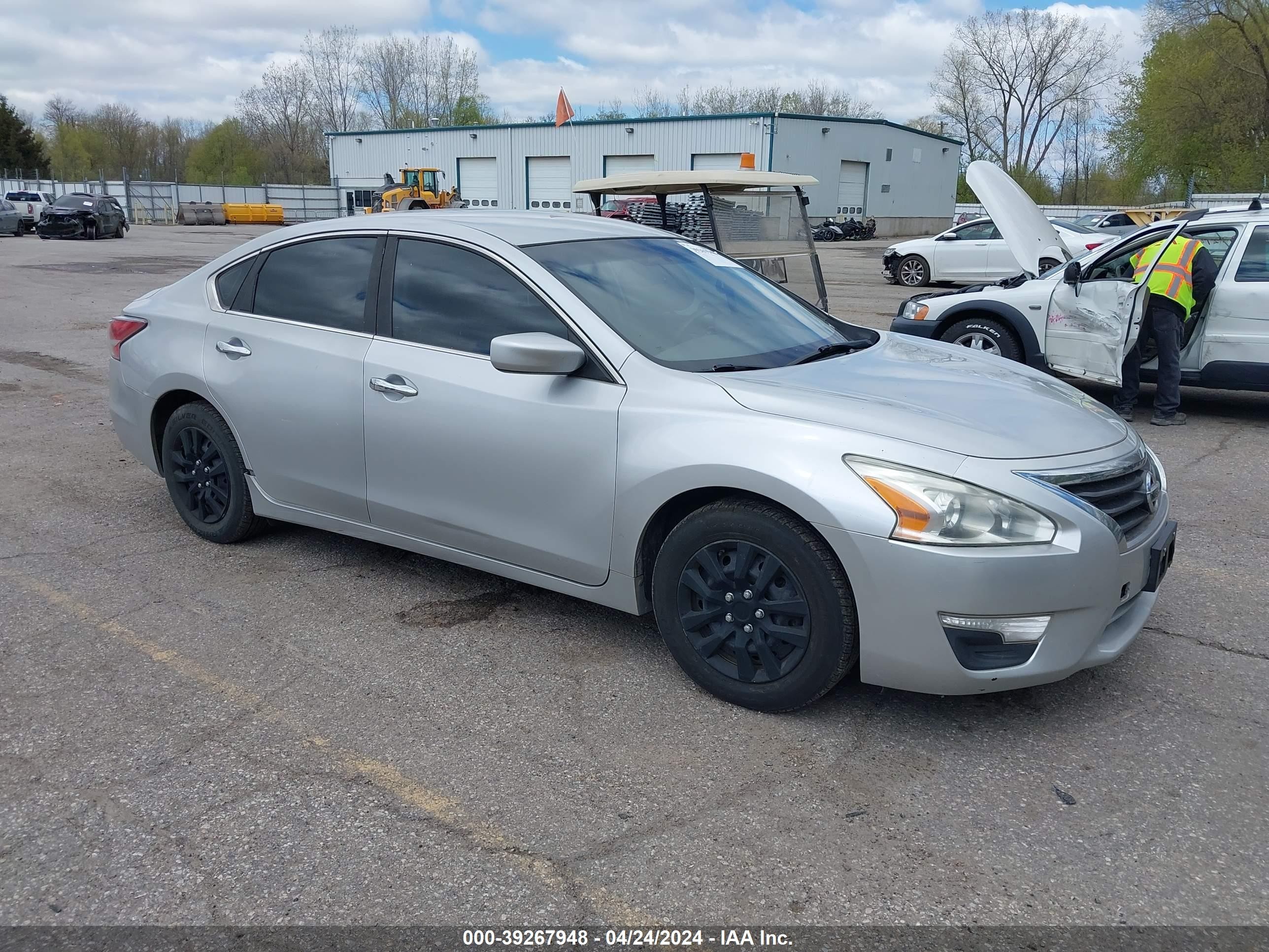 nissan altima 2014 1n4al3ap1en379339