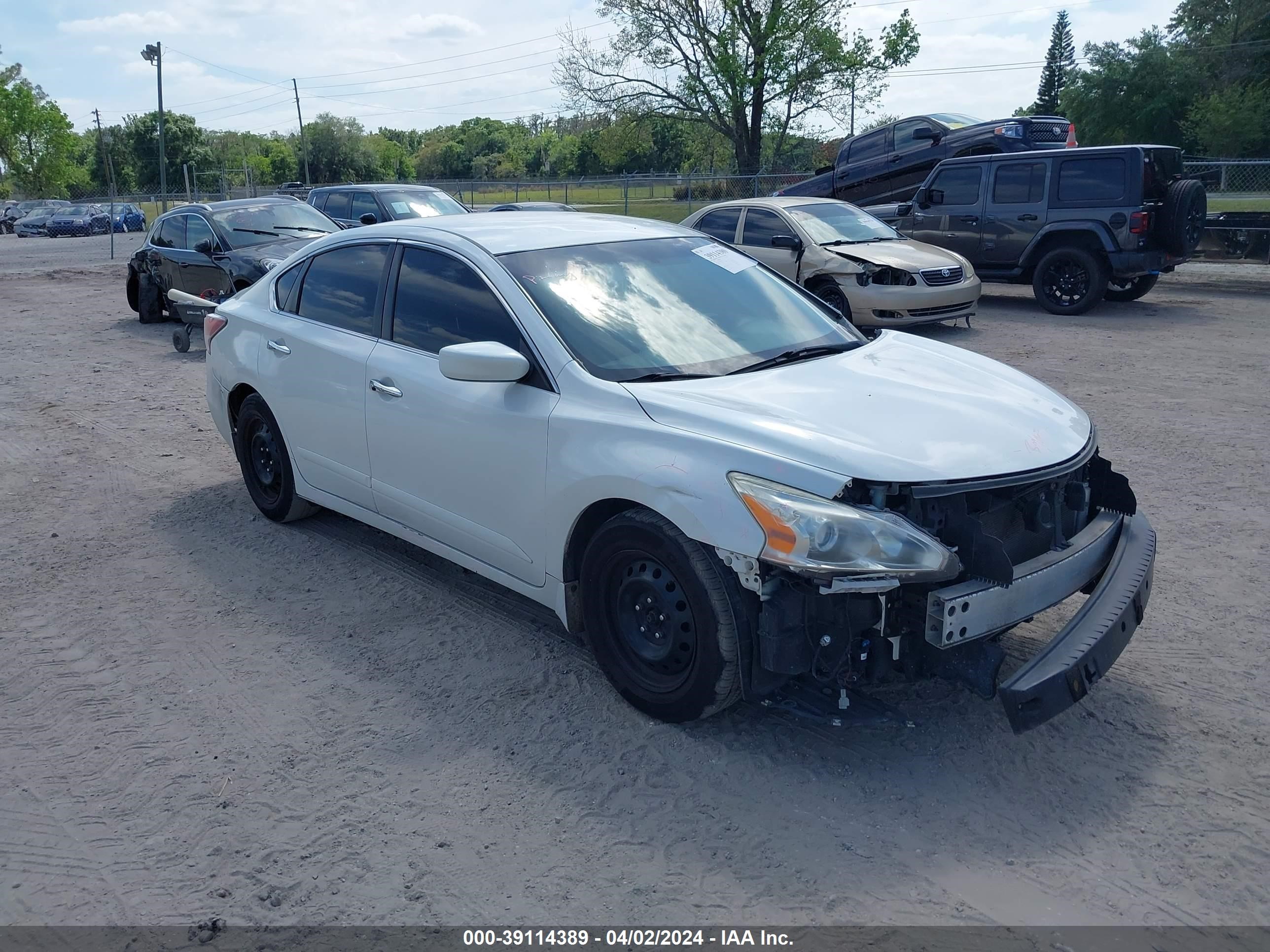 nissan altima 2015 1n4al3ap1fc197301