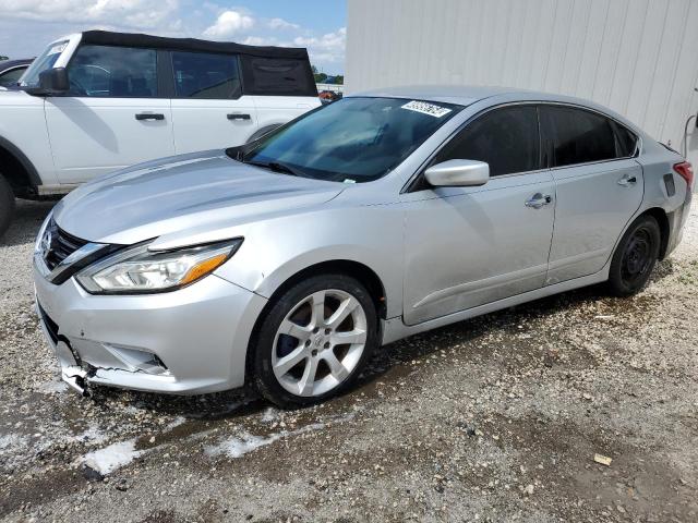 nissan altima 2017 1n4al3ap1hc150532