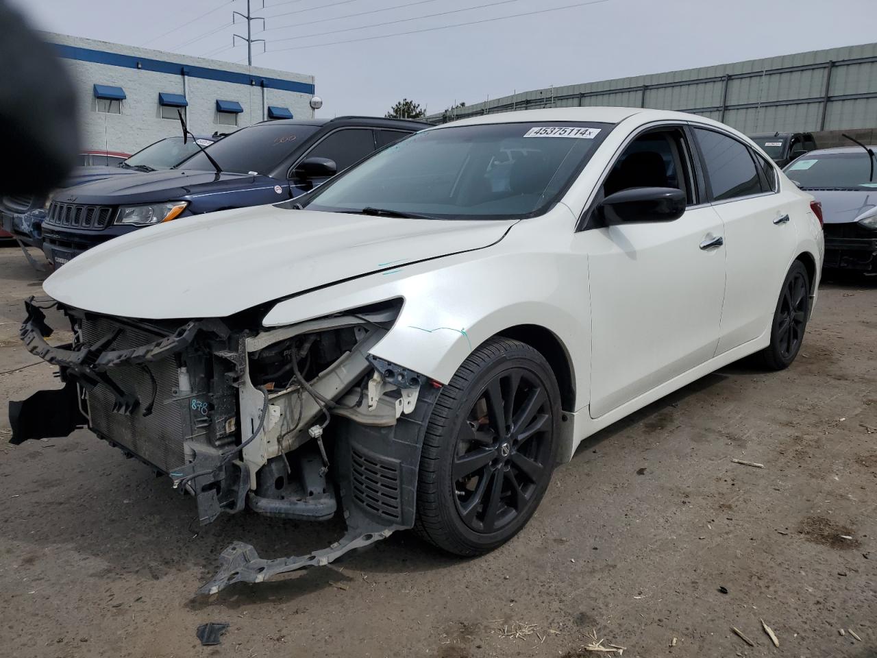 nissan altima 2017 1n4al3ap1hc230042