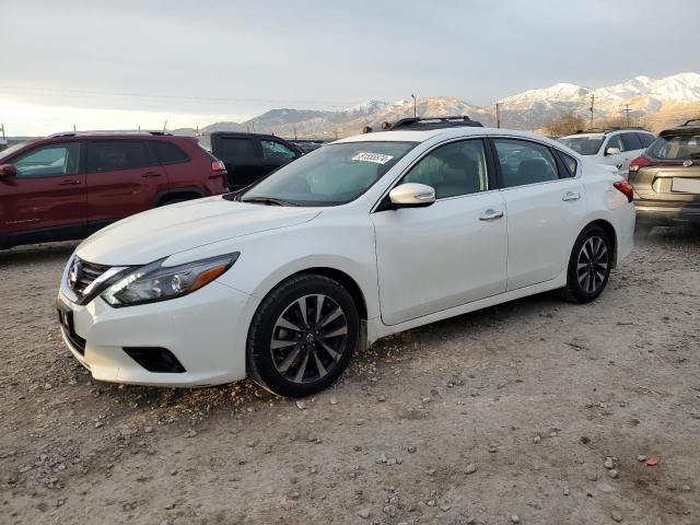 nissan altima 2.5 2017 1n4al3ap1hc231322