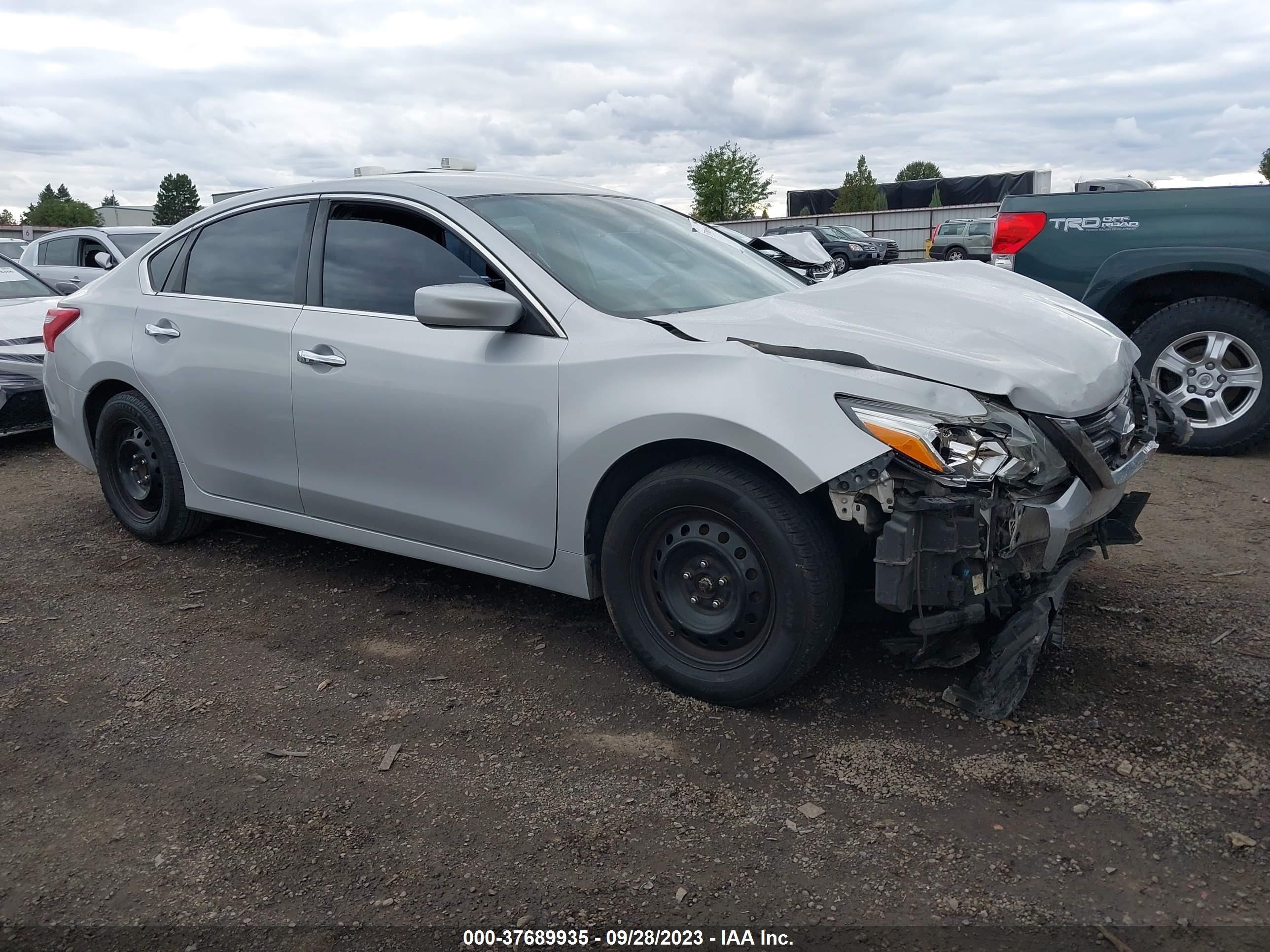 nissan altima 2017 1n4al3ap1hc250212