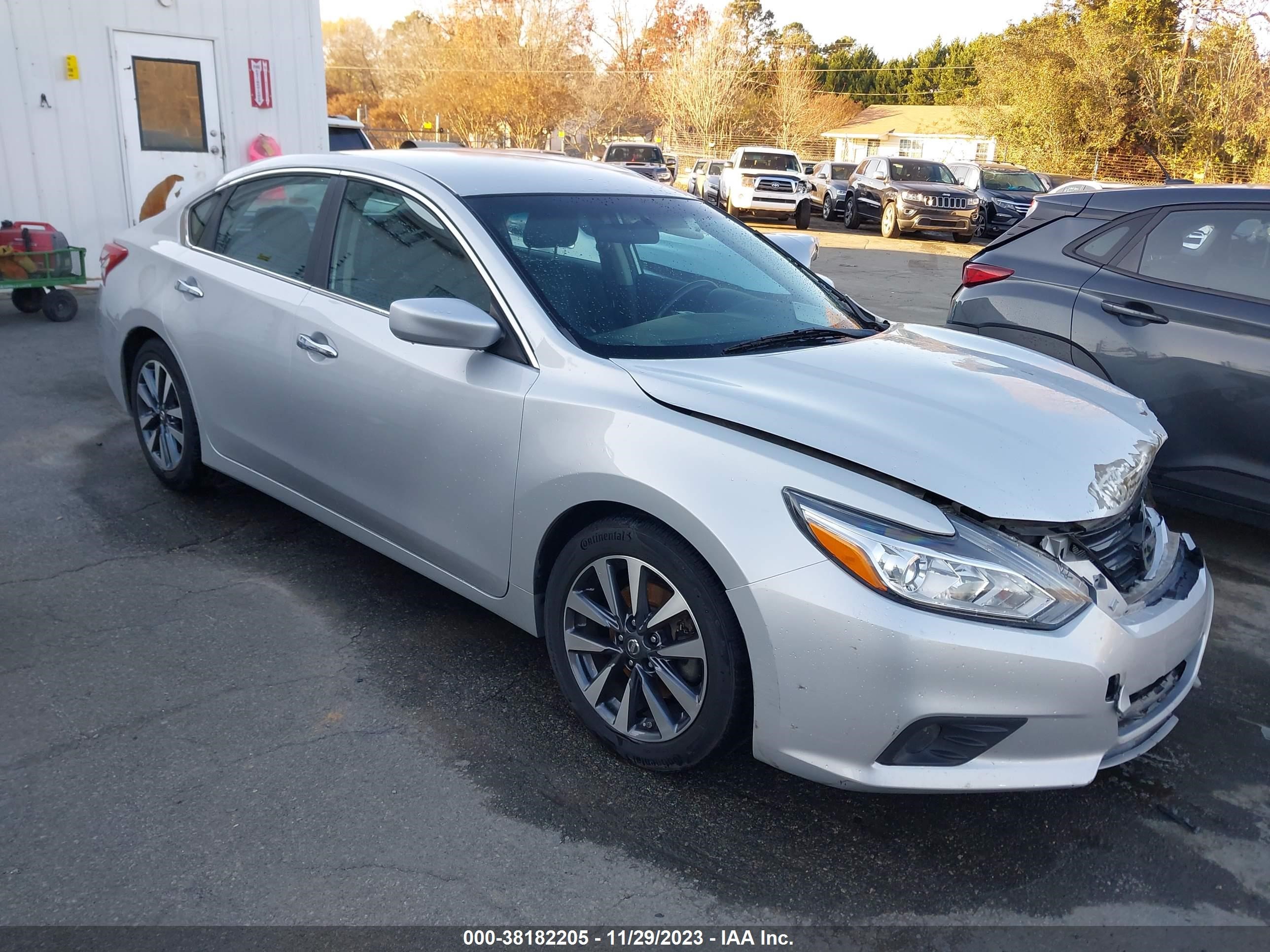 nissan altima 2017 1n4al3ap1hc250307