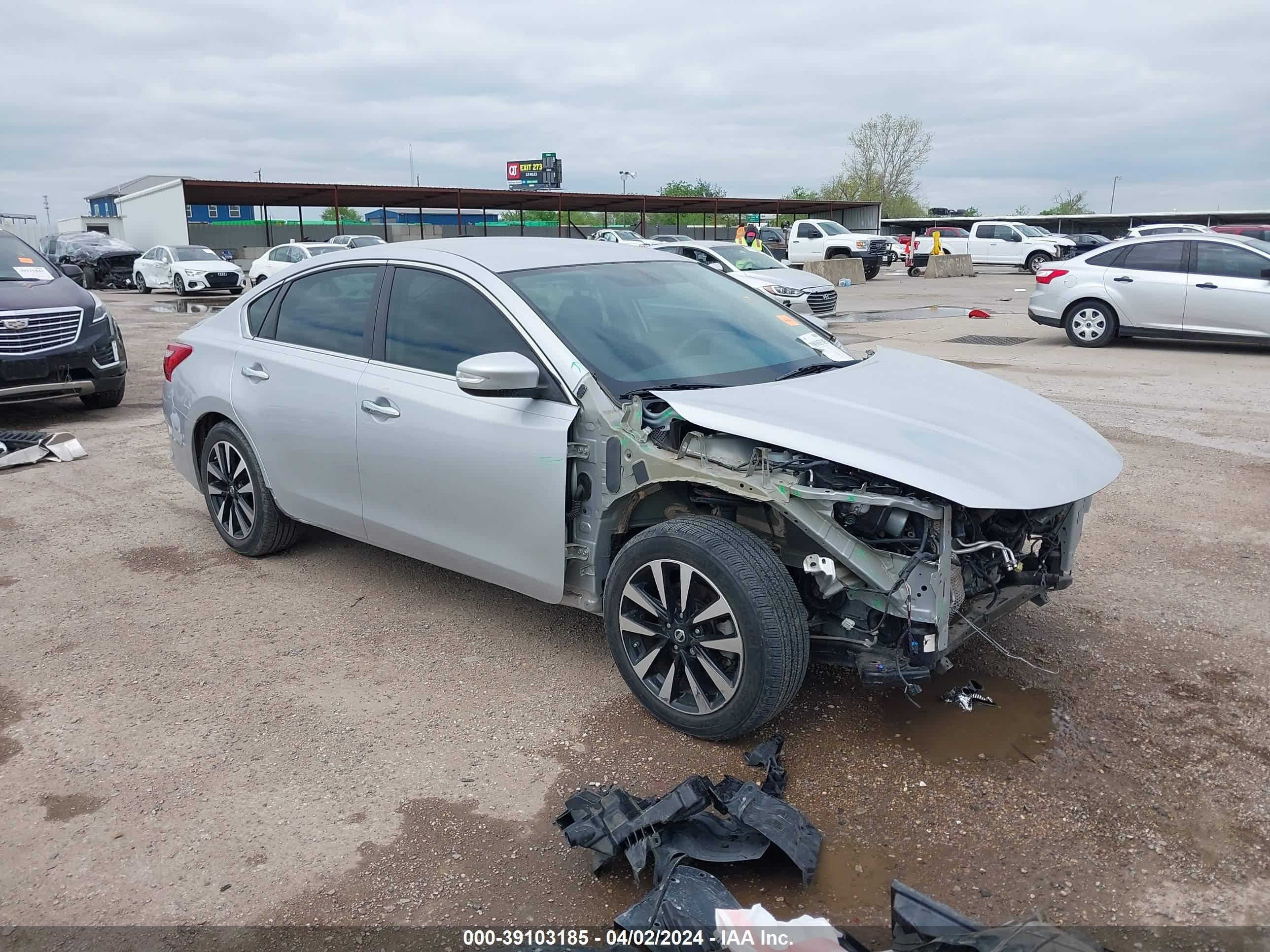 nissan altima 2017 1n4al3ap1hc498430