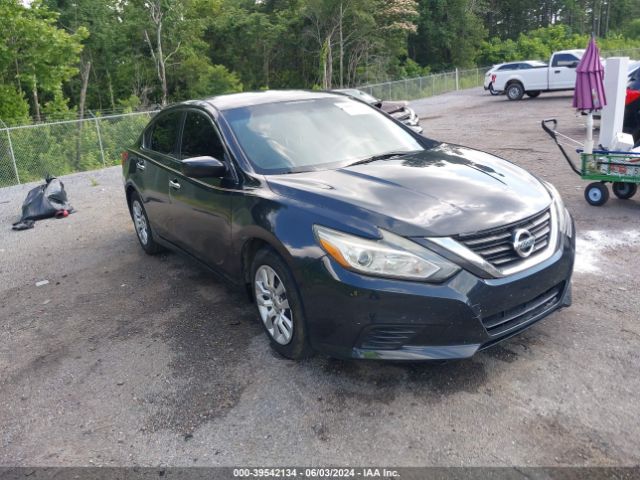 nissan altima 2017 1n4al3ap1hn312051