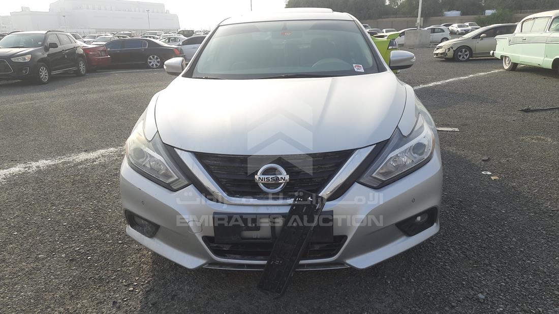 nissan altima 2018 1n4al3ap1jc260471