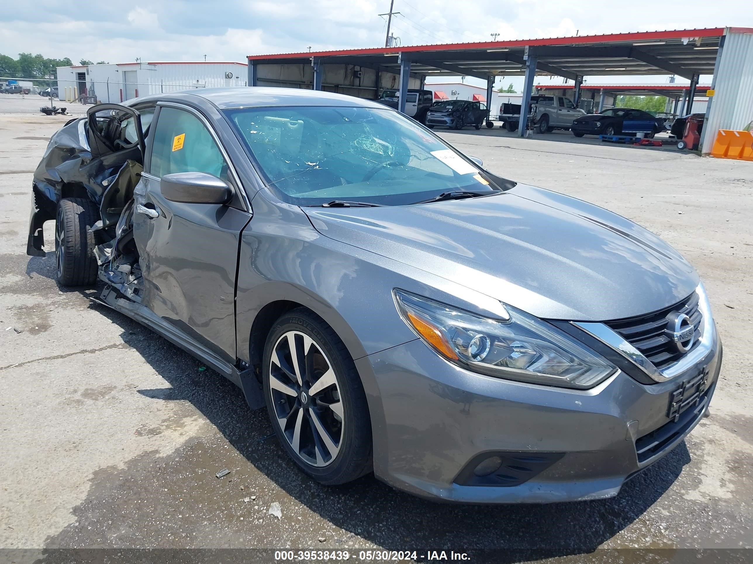 nissan altima 2018 1n4al3ap1jc472206