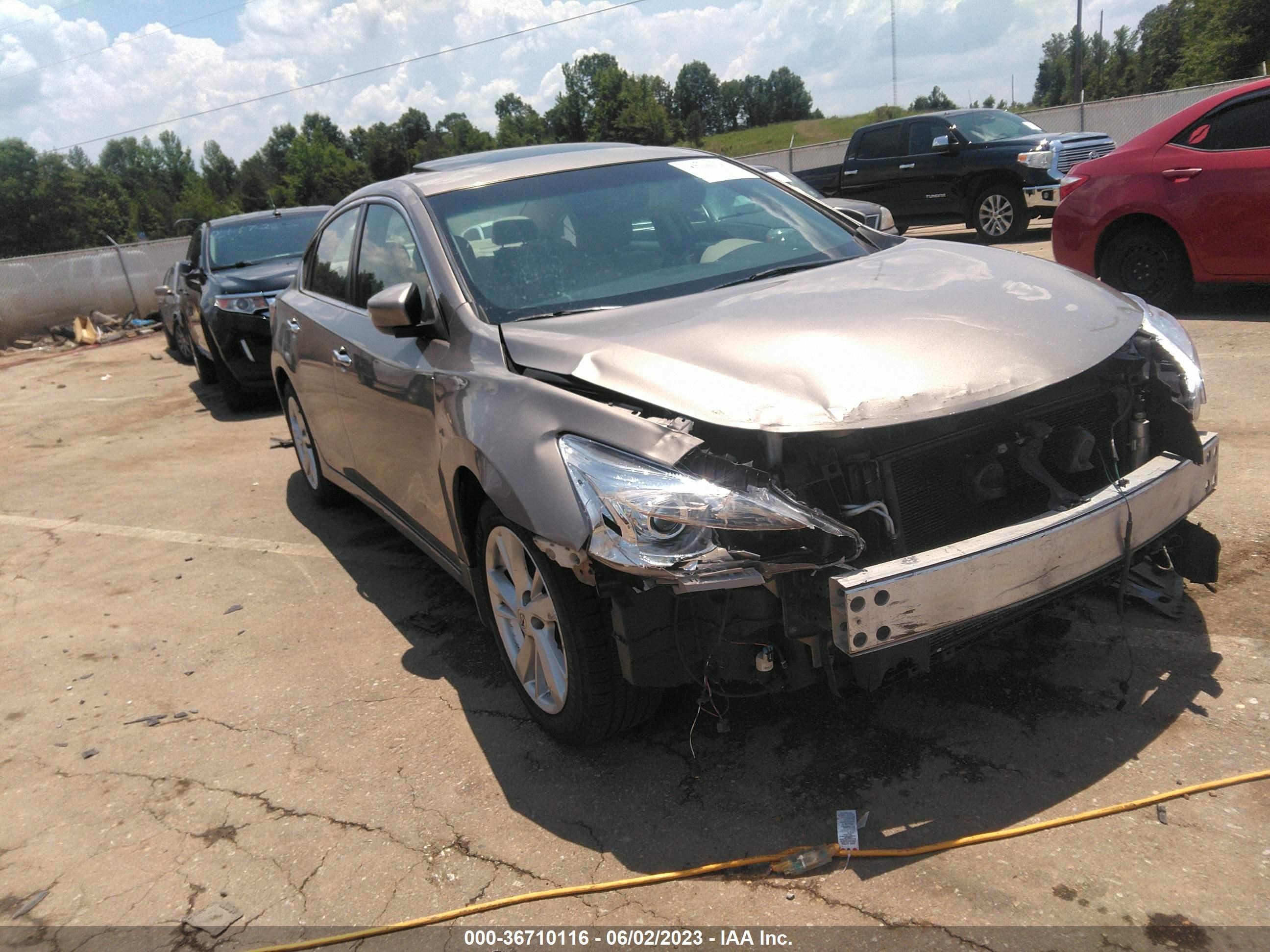 nissan altima 2014 1n4al3ap2ec103571