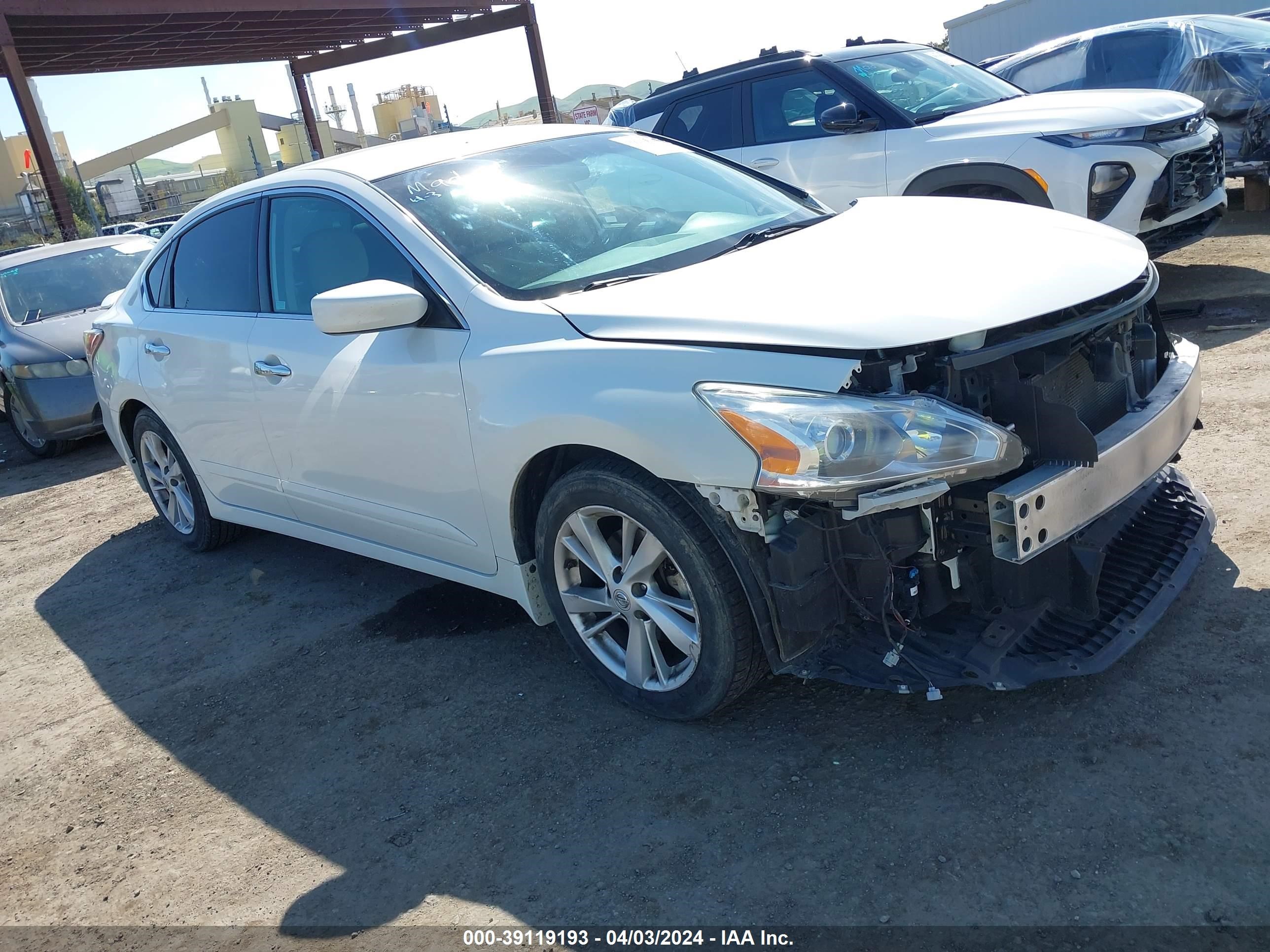 nissan altima 2014 1n4al3ap2ec319887