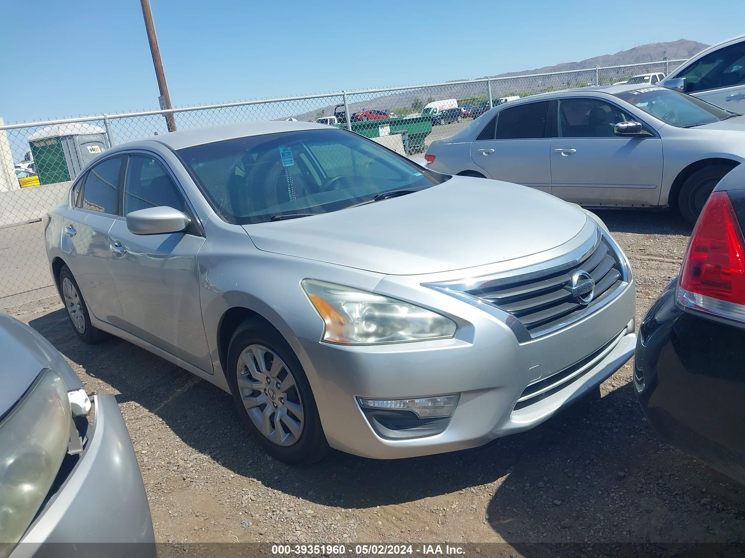 nissan altima 2015 1n4al3ap2fn889958