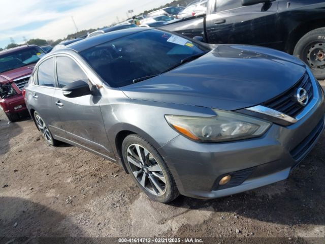 nissan altima 2017 1n4al3ap2hc127583