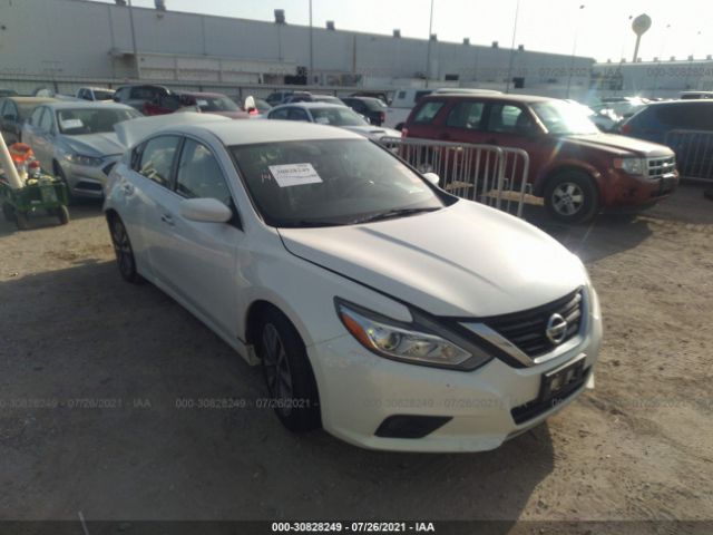 nissan altima 2017 1n4al3ap2hc163760