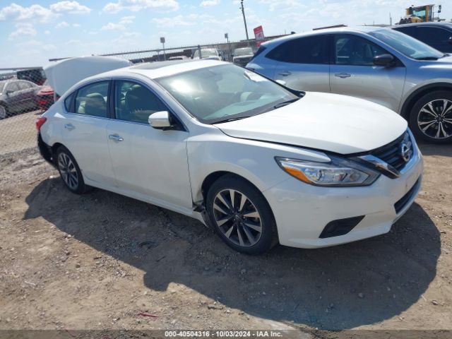 nissan altima 2017 1n4al3ap2hc272381