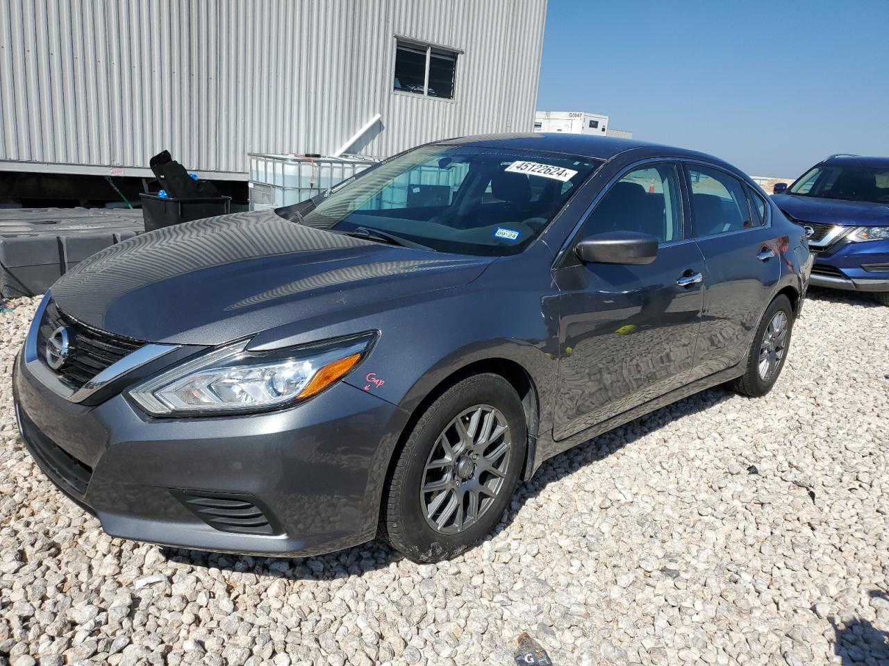 nissan altima 2017 1n4al3ap2hc285910