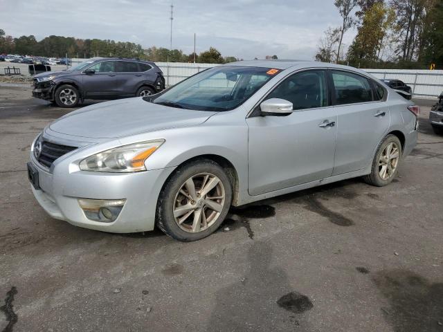 nissan altima 2.5 2014 1n4al3ap3ec120282