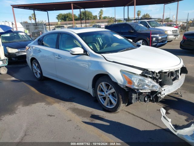 nissan altima 2015 1n4al3ap3fn354878