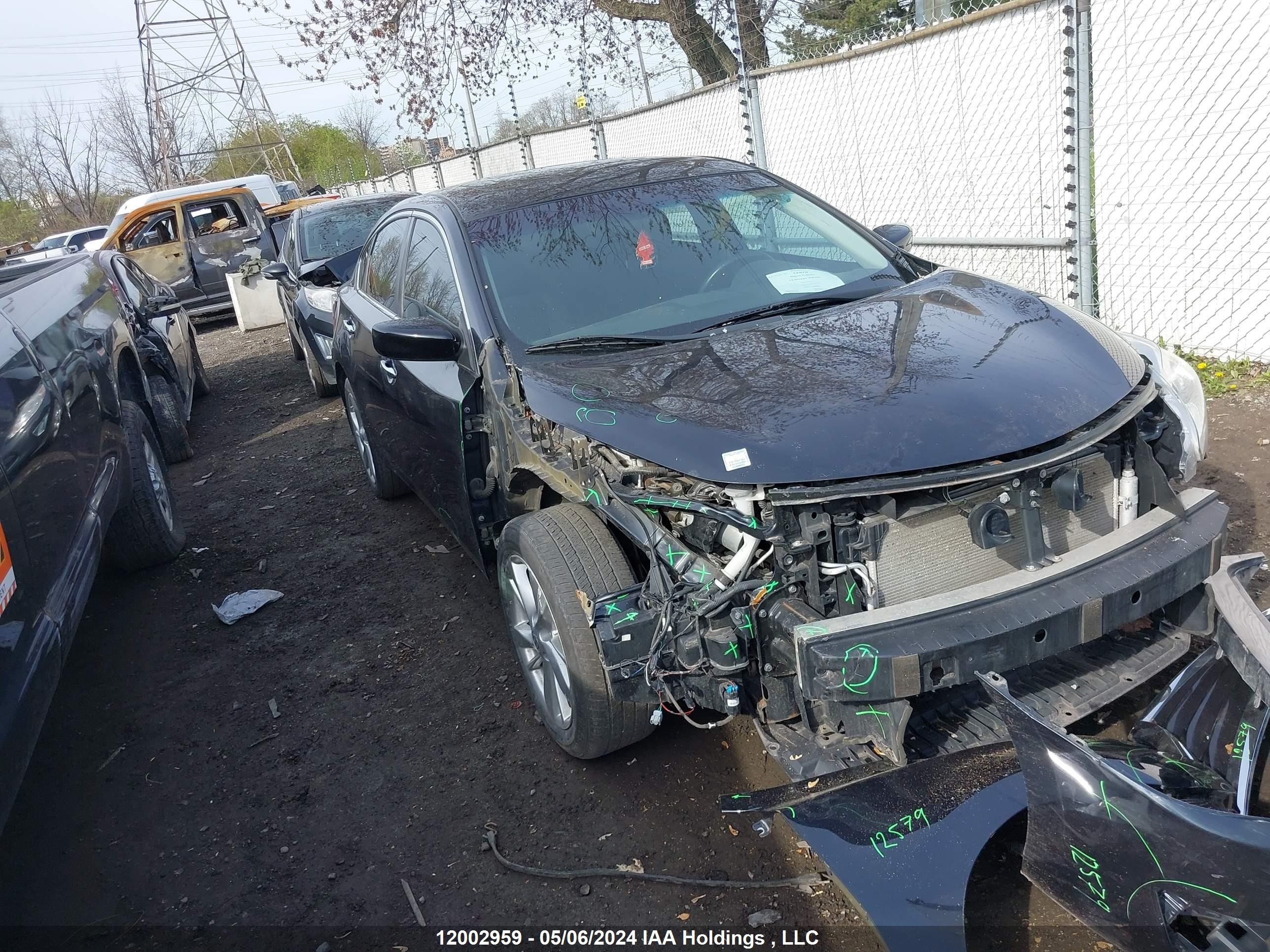 nissan altima 2015 1n4al3ap3fn877236